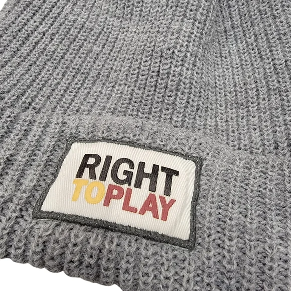 Roots Canada Raised Cuff Knit Beanie Toque Grey Winter Hat “Right to Play” - Picture 5 of 16